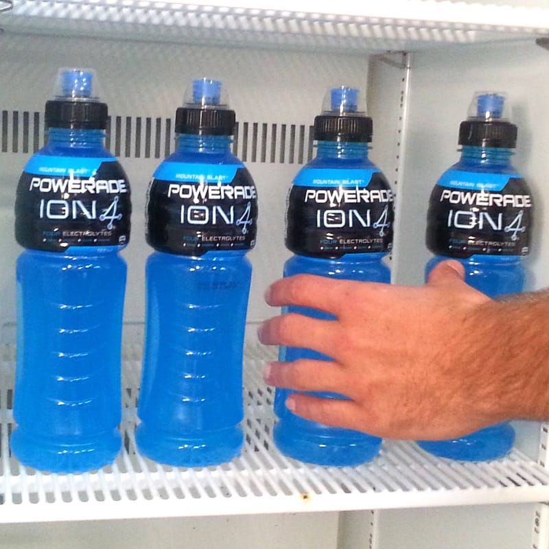 Does Powerade Have Caffeine_ everything you need to know Does Powerade Have Caffeine_answer all questions