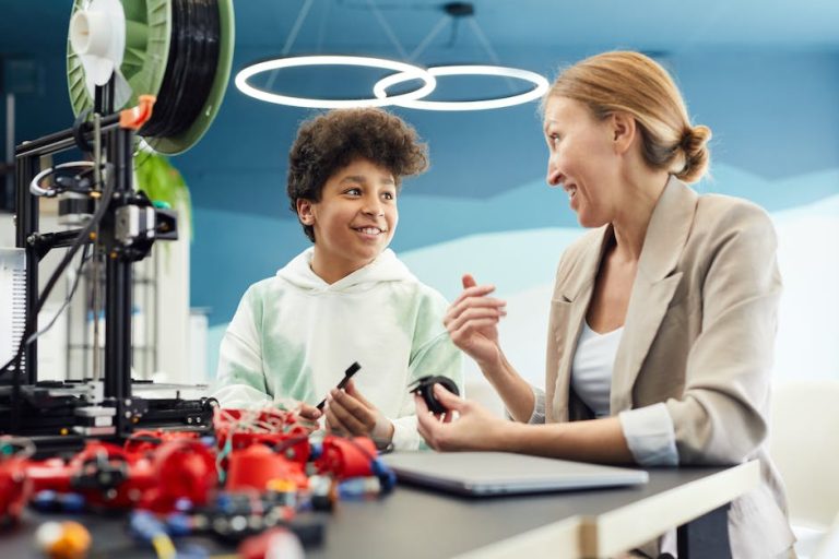 Tech Geek Nelson Created By Nelson Torres