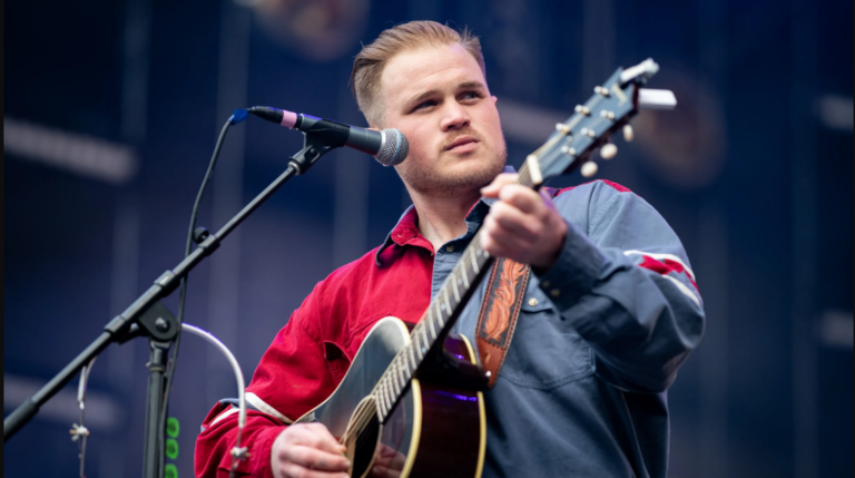 Zach Bryan net Worth